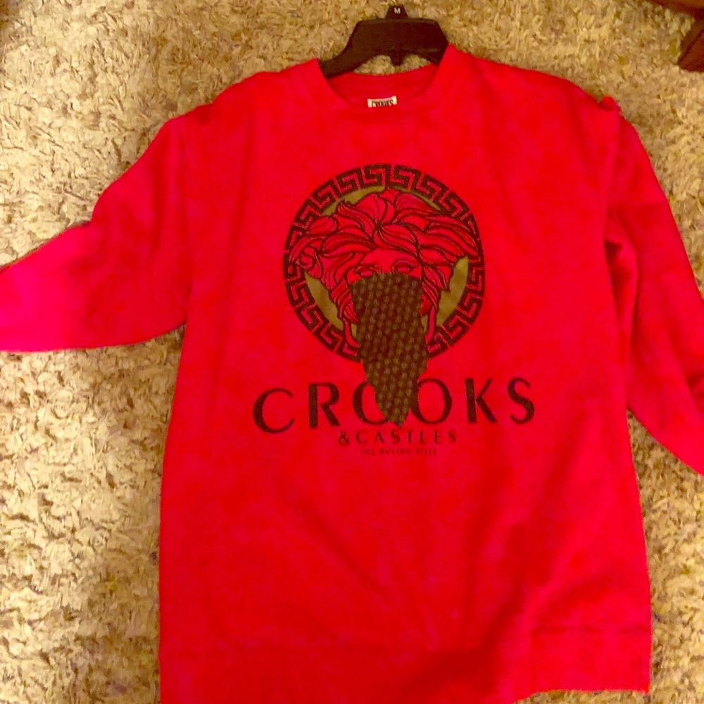 Crew neck.